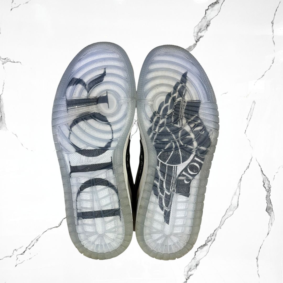 Jordan 1 Low Dior (De Uso) - Urban Utility