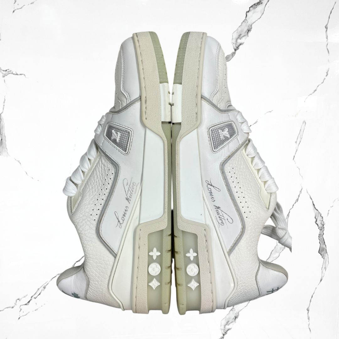 Louis Vuitton Trainer White (De Uso) - Urban Utility