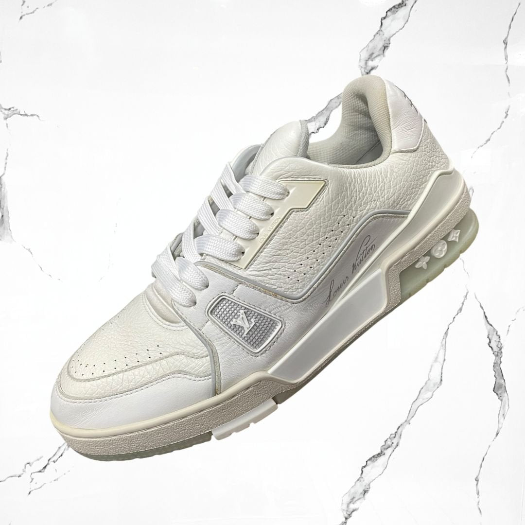 Louis Vuitton Trainer White (De Uso) - Urban Utility