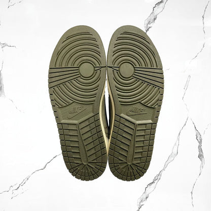 Jordan 1 Low OG Travis Scott Medium Olive (De Uso) - Urban Utility