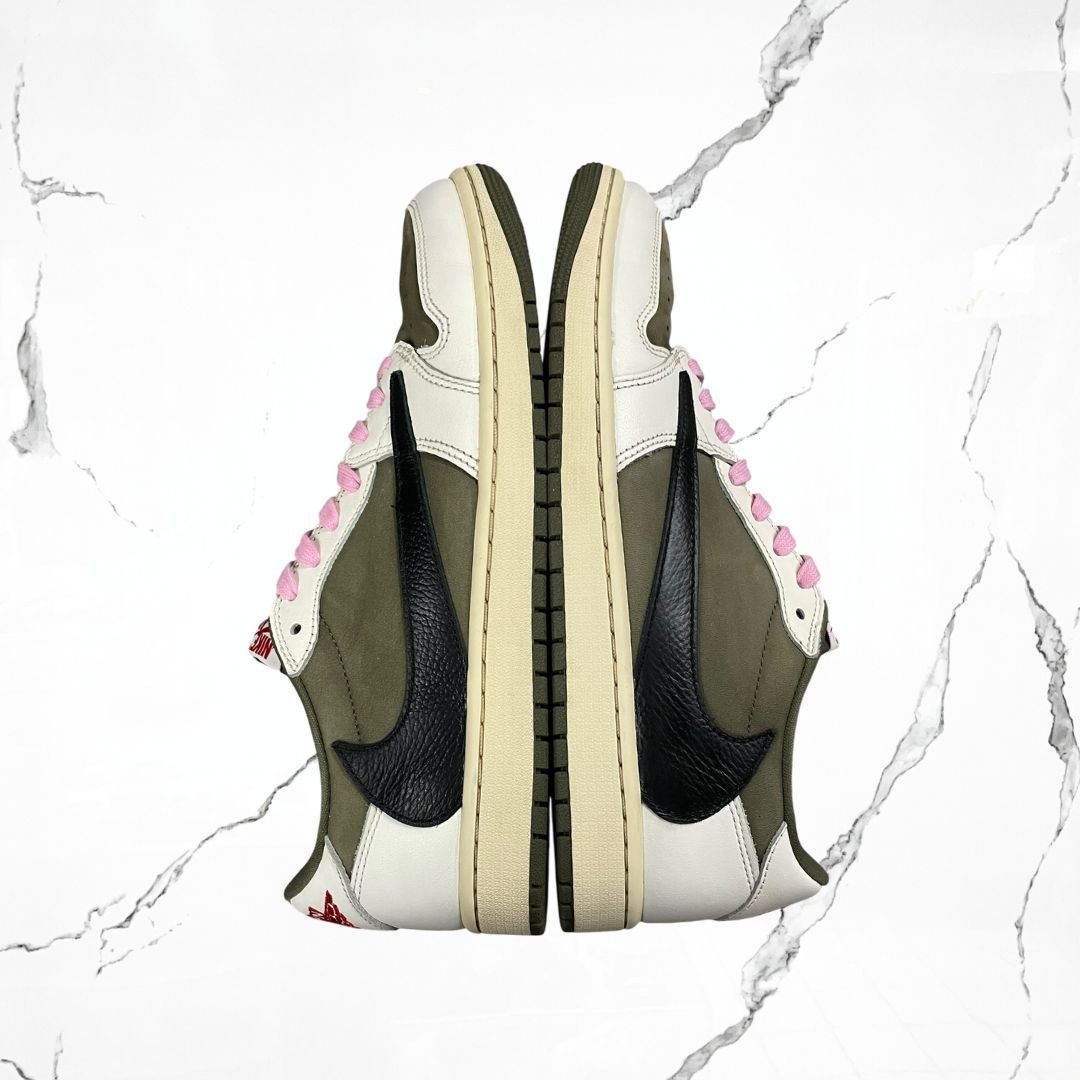 Jordan 1 Low OG Travis Scott Medium Olive (De Uso) - Urban Utility