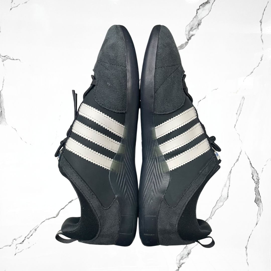 Adidas Ballerina Bad Bunny Black Chalk (De Uso) - Urban Utility