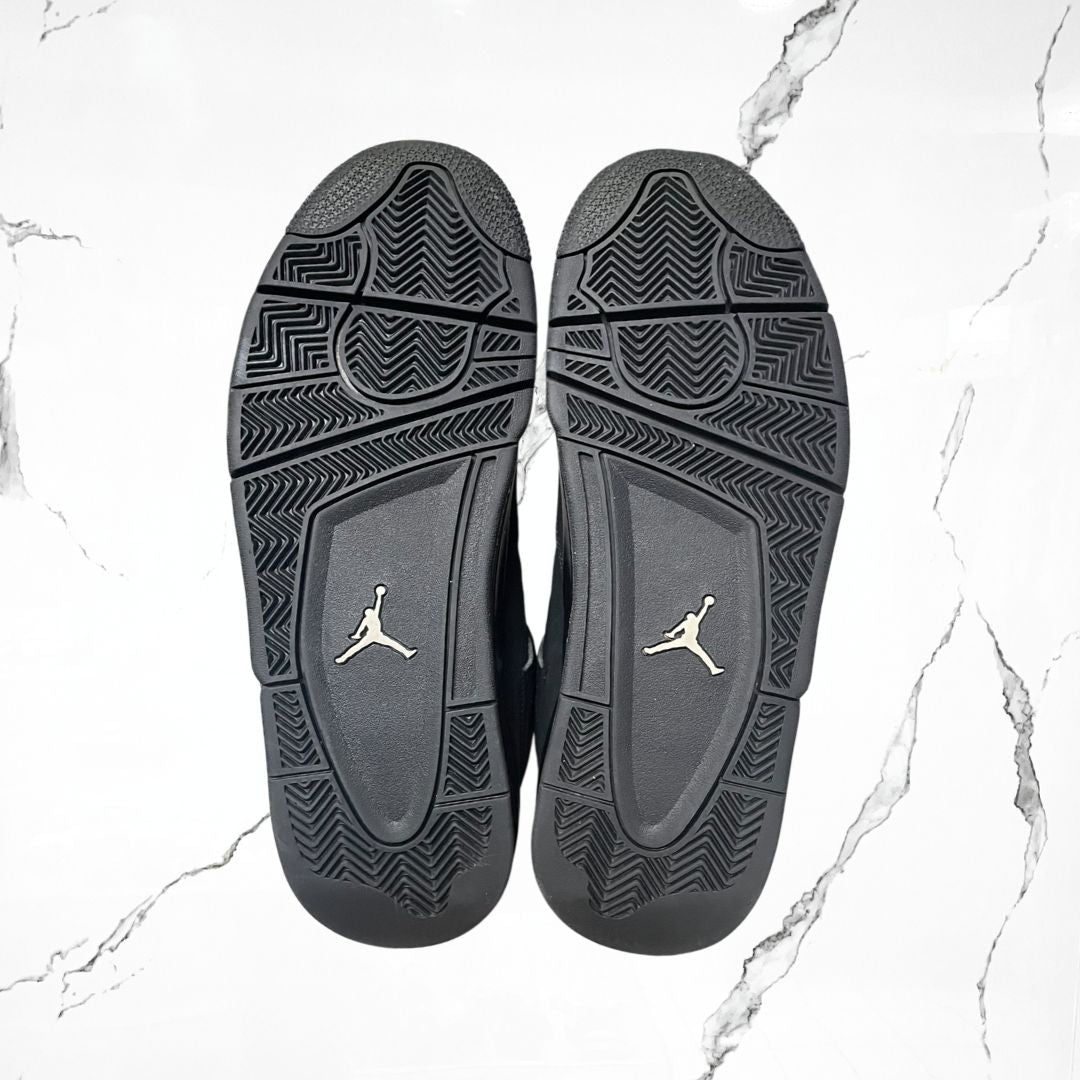 Jordan 4 Black Cat (2020) (De uso) - Urban Utility