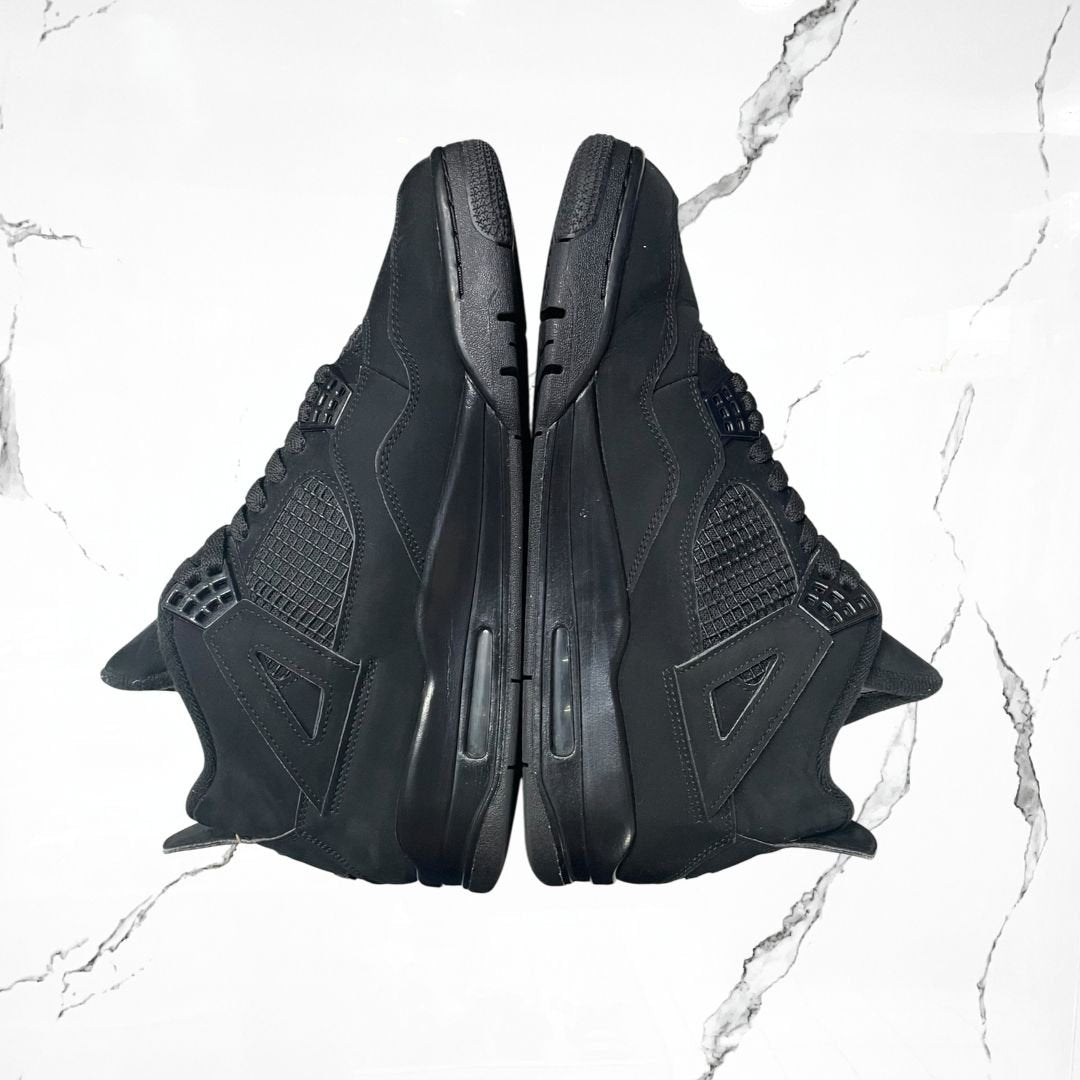Jordan 4 Black Cat (2020) (De uso) - Urban Utility