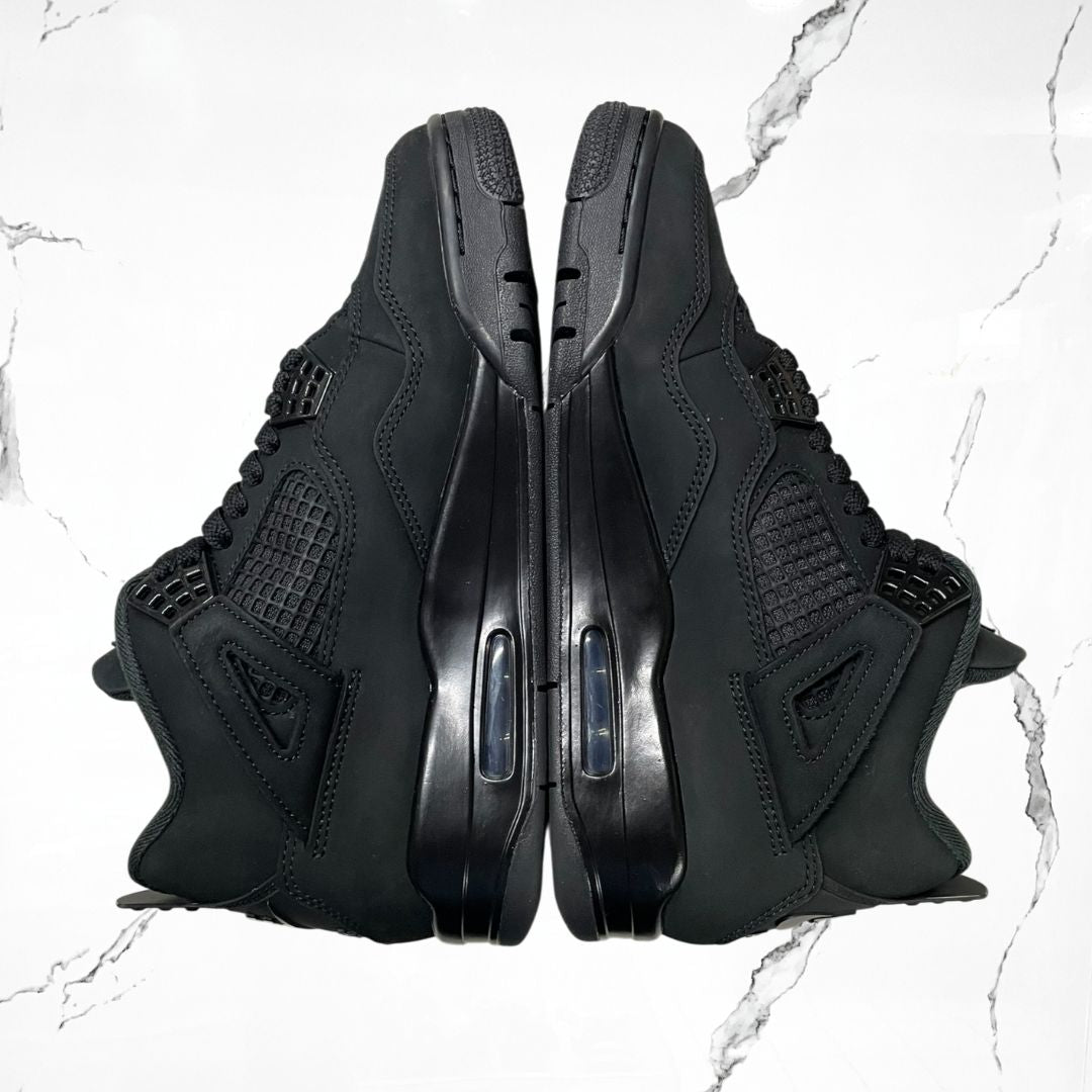 Jordan 4 Black Cat (2025) (De Uso) - Urban Utility