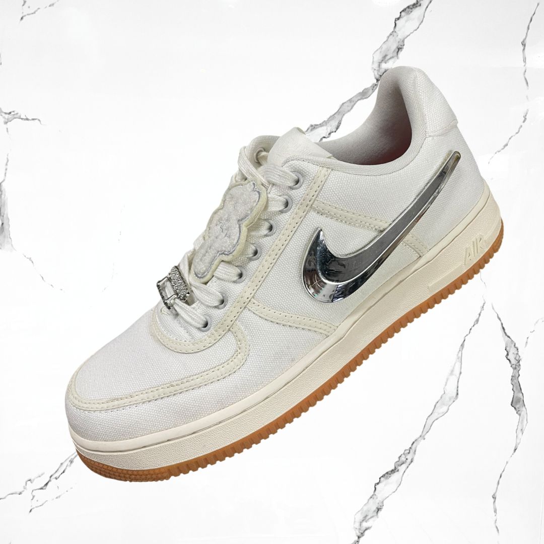 Nike Air Force 1 Low Travis Scott Sail (De Uso)