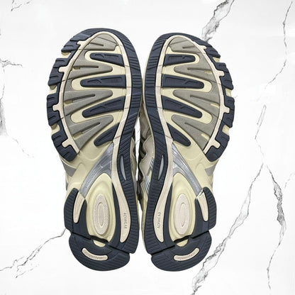Adidas Response CL Bad Bunny White (De Uso) - Urban Utility