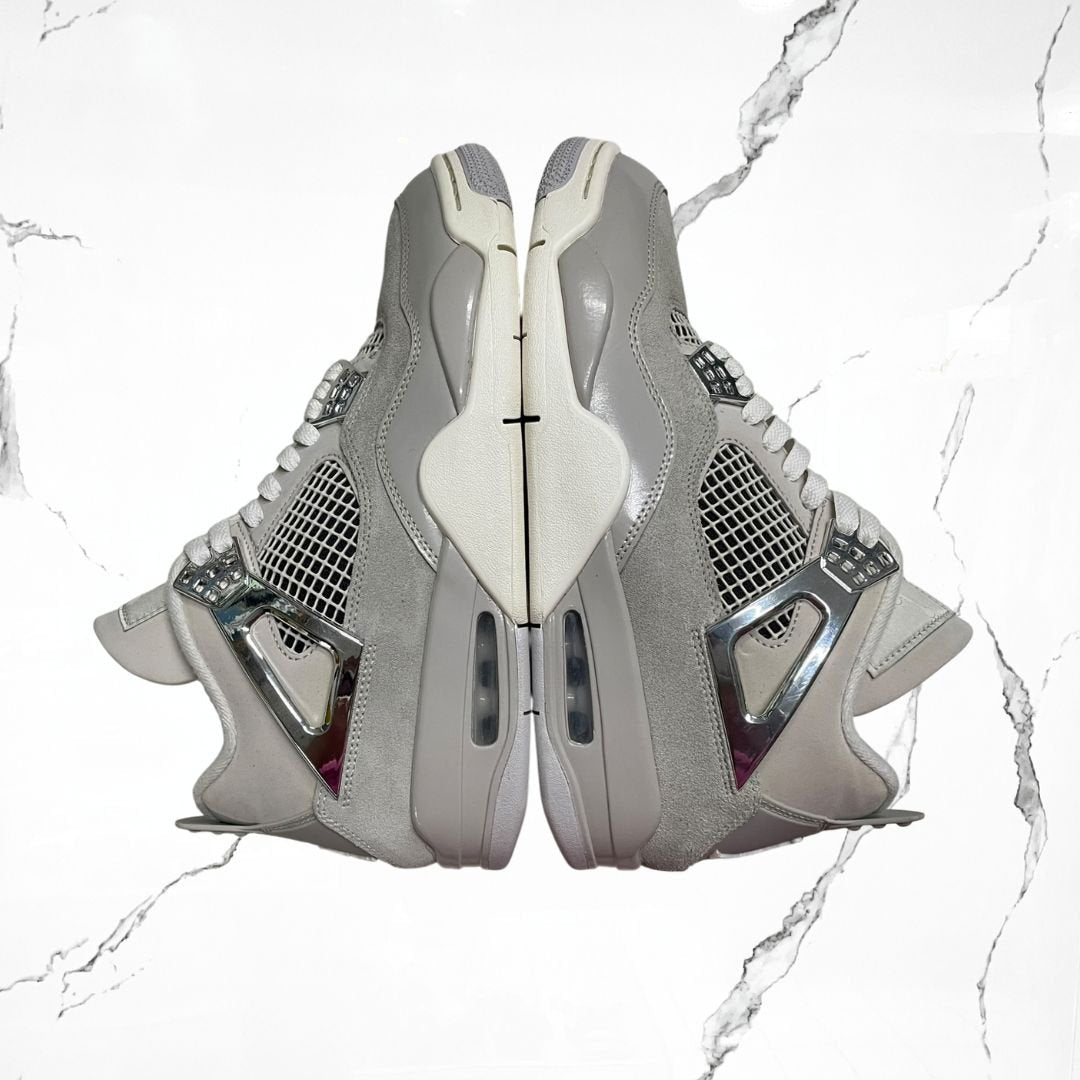 Jordan 4 Frozen Moments (W) (De Uso) - Urban Utility