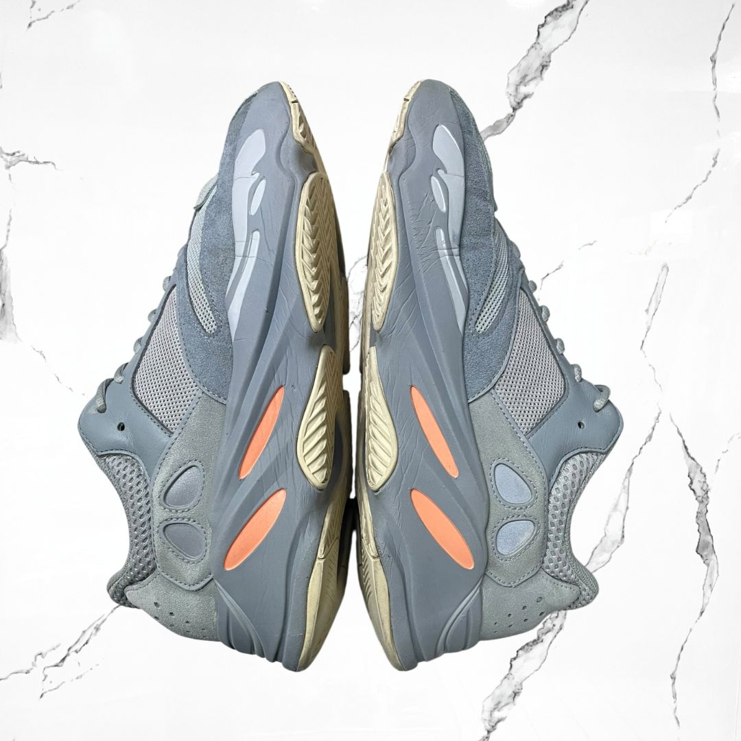Adidas Yeezy Boost 700 Inertia (De Uso) - Urban Utility