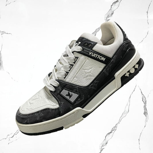 Louis Vuitton Trainer White Black Denim (De Uso) - Urban Utility