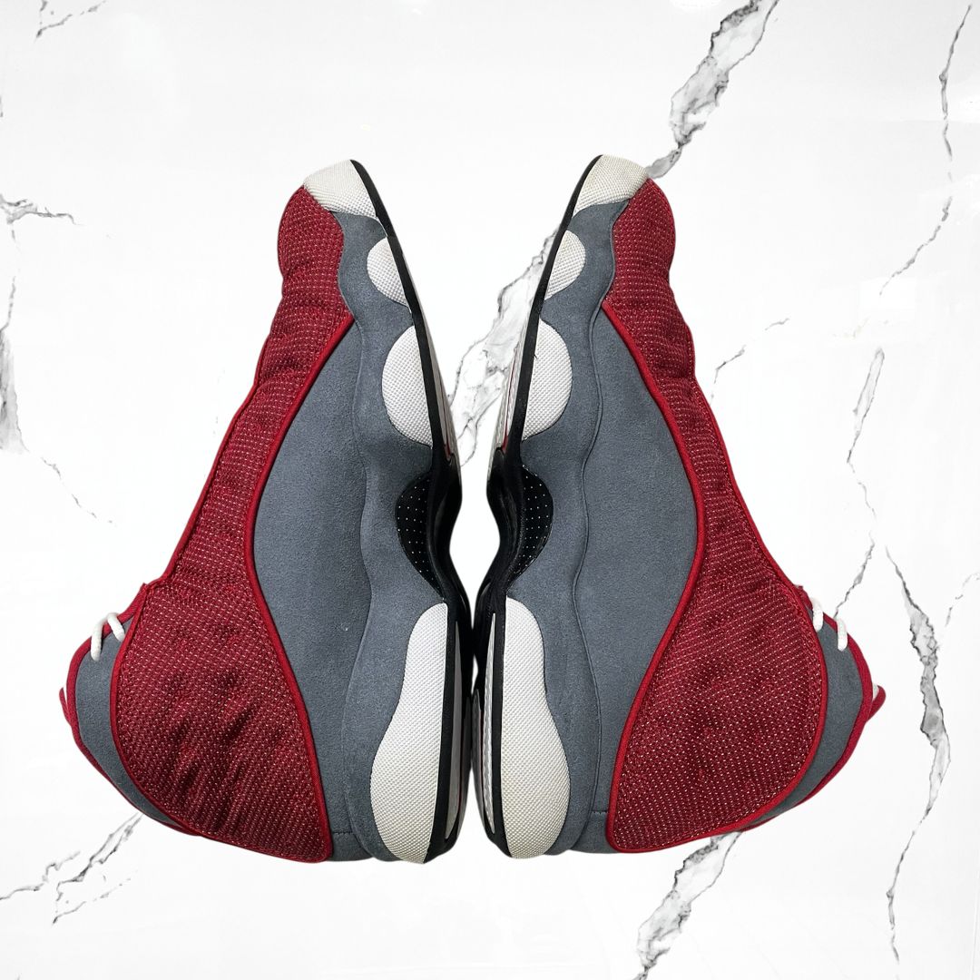 Jordan 13 Retro Gym Red Flint Grey (De Uso) - Urban Utility