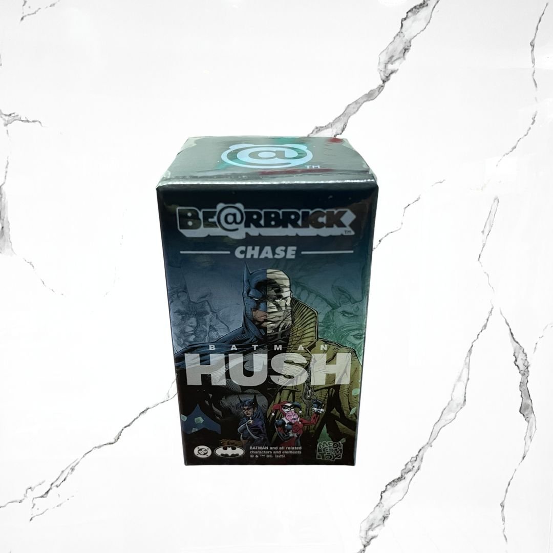 Bearbrick 100% Blind Box Batman Hush - Urban Utility