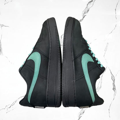Nike Air Force 1 Low Tiffany & Co. 1837 (De Uso) - Urban Utility