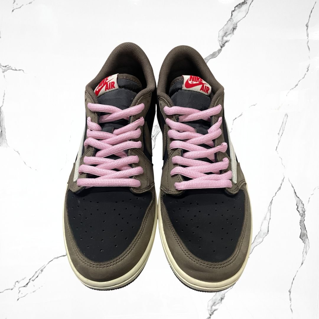 Jordan 1 Low OG Travis Scott Mocha (De Uso)