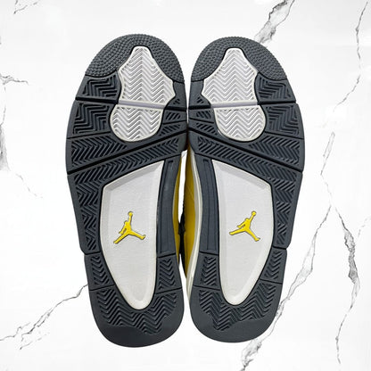 Jordan 4 Lightning (De Uso) - Urban Utility