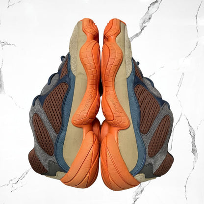 Adidas Yeezy 500 Enflame (De Uso) - Urban Utility