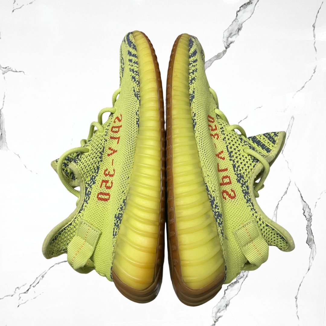 Adidas Yeezy Boost 350 V2 Semi Frozen Yellow (De Uso) - Urban Utility