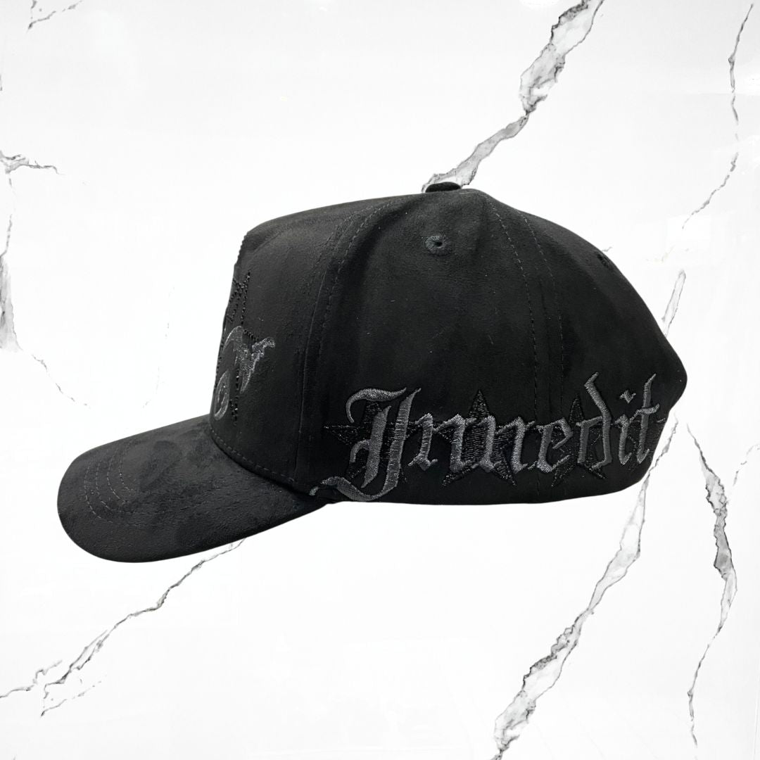 Innedit x Anymore La - Miri Black Cap - Urban Utility