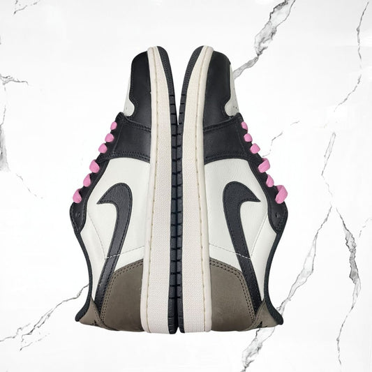 Jordan 1 Low OG Mocha (De Uso) - Urban Utility