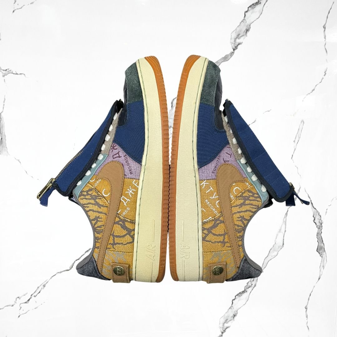 Nike Air Force 1 Low Travis Scott Cactus Jack (De Uso) - Urban Utility