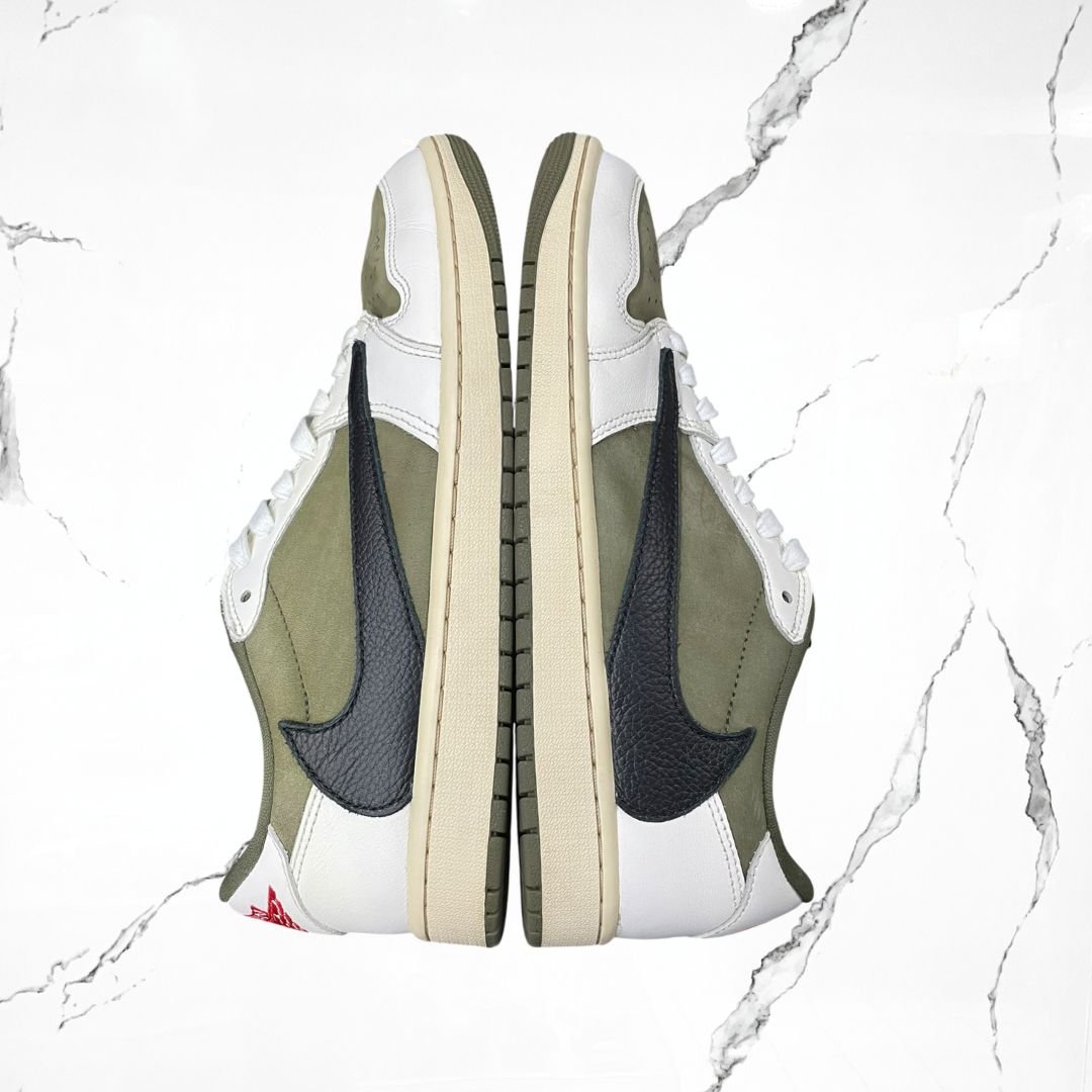 Jordan 1 Low OG Travis Scott Medium Olive (De Uso) - Urban Utility