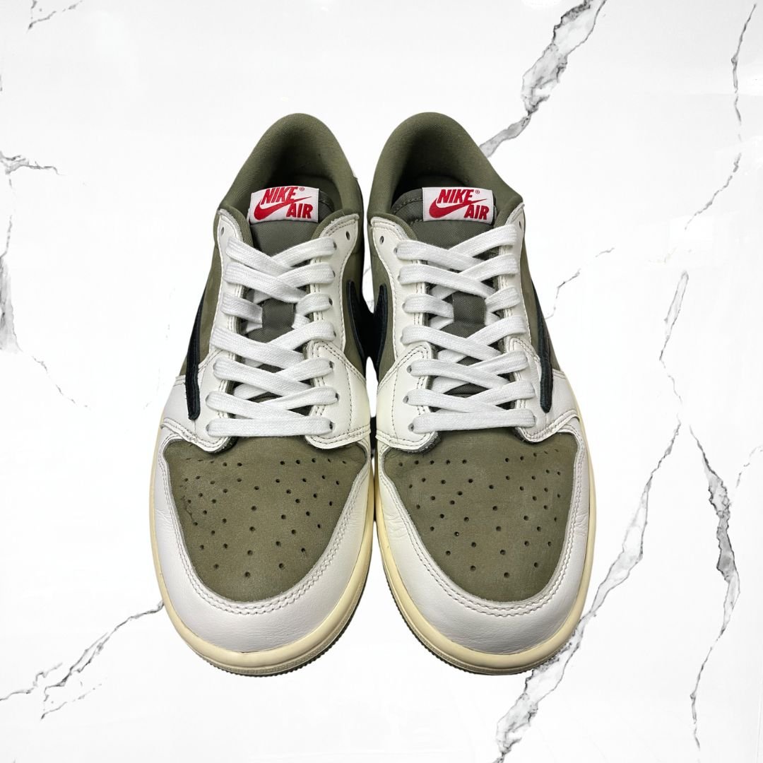 Jordan 1 Low OG Travis Scott Medium Olive (De Uso) - Urban Utility