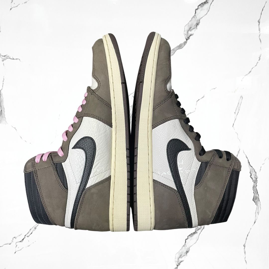 Jordan 1 High OG Travis Scott Mocha (De Uso) - Urban Utility