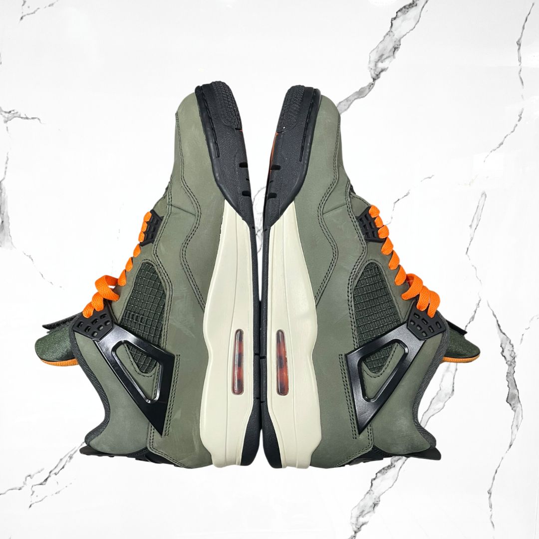 Jordan 4 OG 	Undefeated (2025) (De Uso)