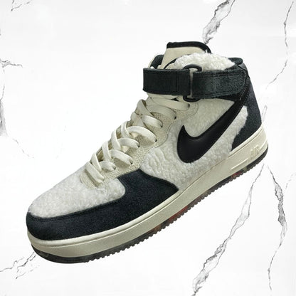 Nike Air Force 1 Mid '07 Premium Culture Day (De Uso) - Urban Utility