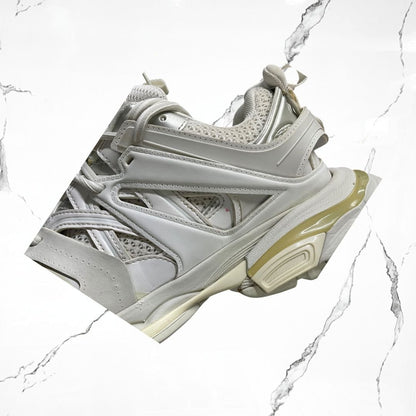 Balenciaga Track 41 Cream (De Uso) - Urban Utility