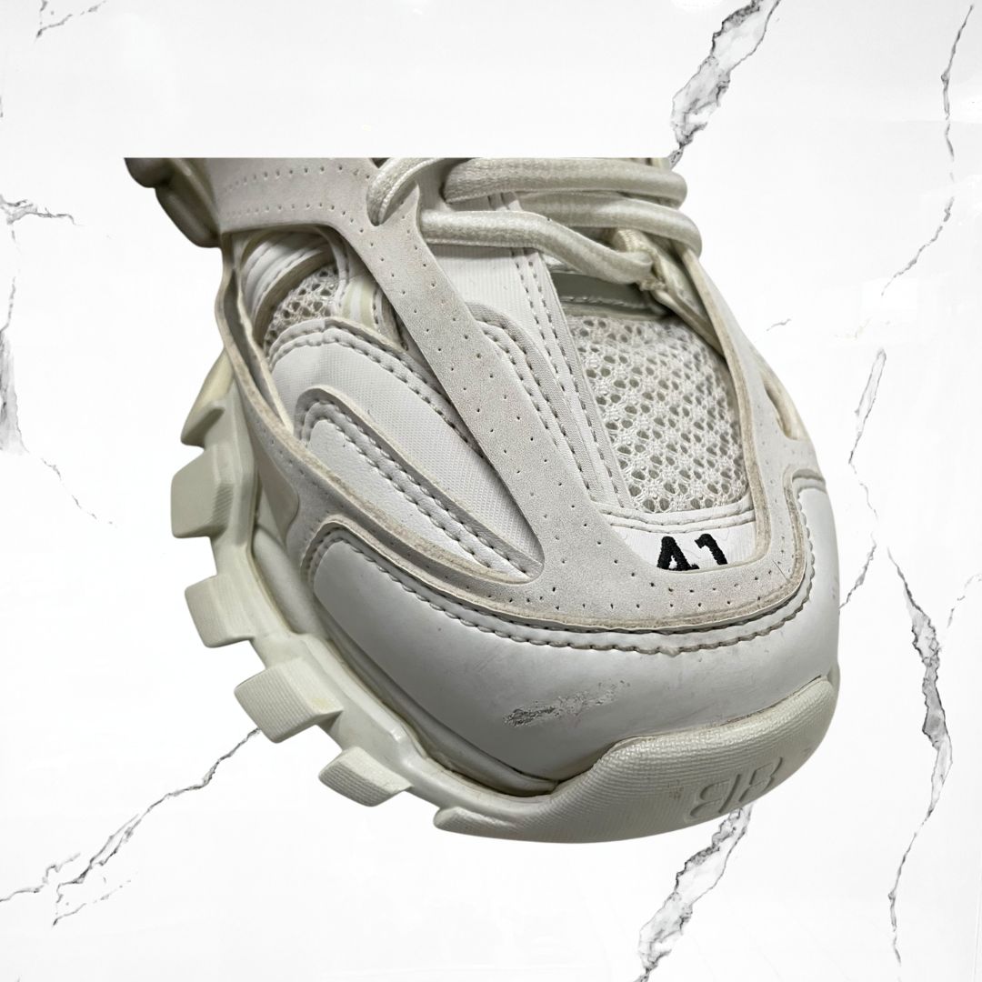 Balenciaga Track 41 Cream (De Uso) - Urban Utility