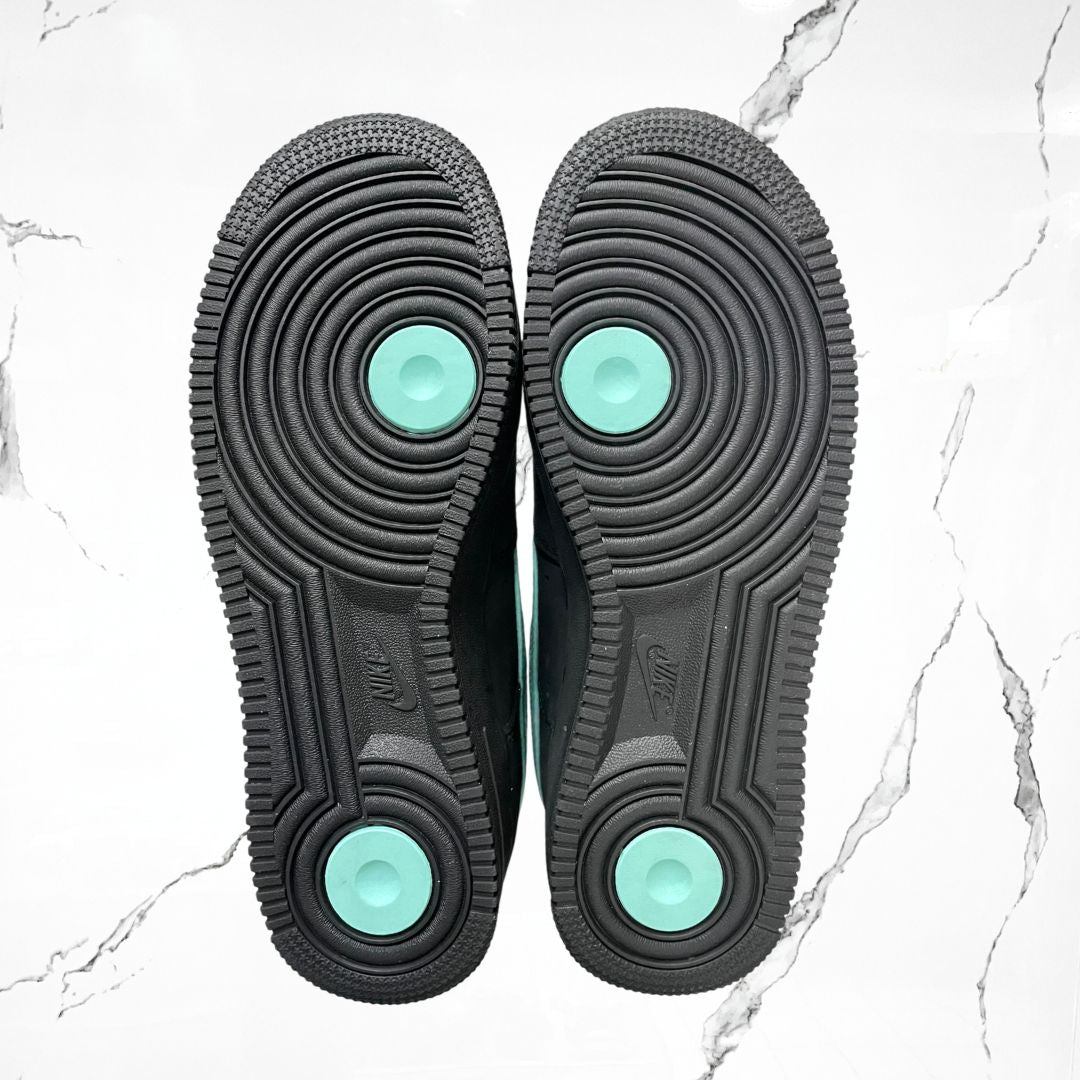 Nike Air Force 1 Low Tiffany Co. (De Uso) - Urban Utility