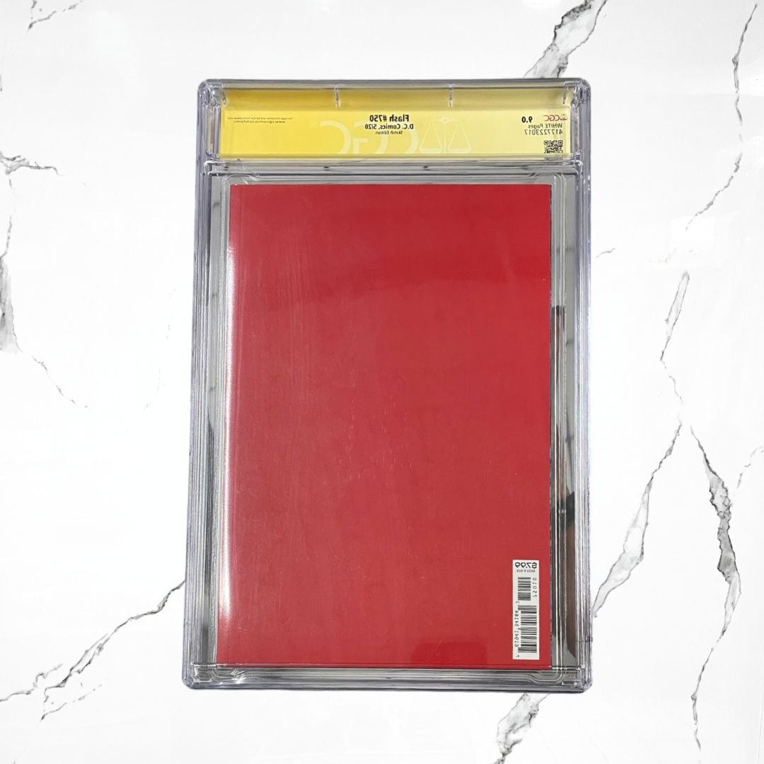 CGC Signatures Series The Flash 750 By Peach Momoko Comic - Urban Utility