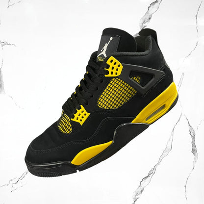 Jordan 4	Yellow Thunder (De Uso)