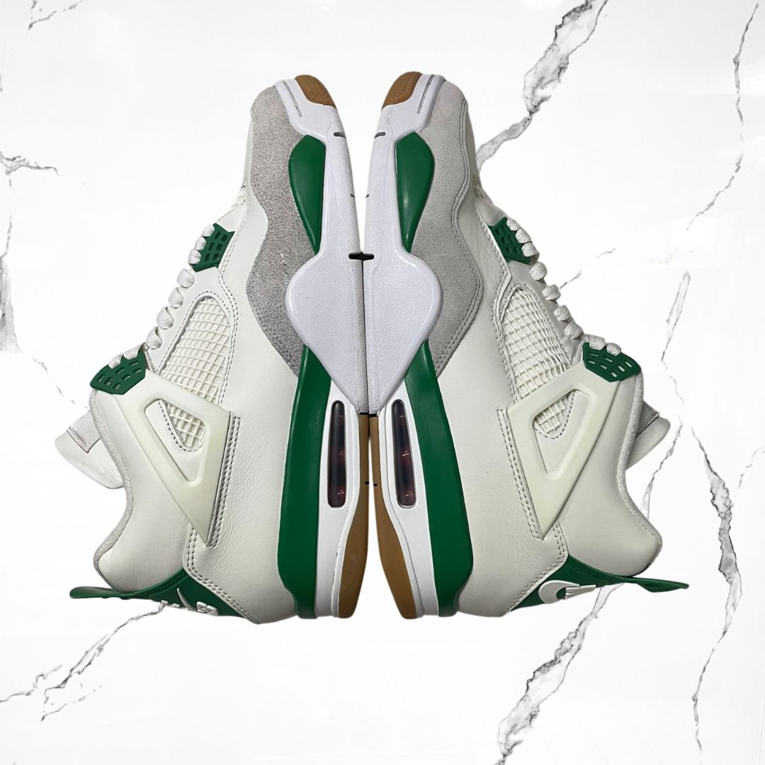 Jordan 4 SB Pine Green (De Uso)