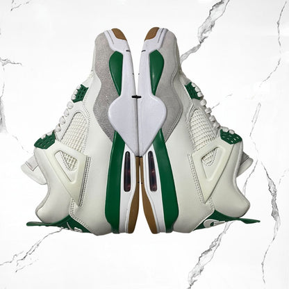 Jordan 4 SB Pine Green (De Uso)
