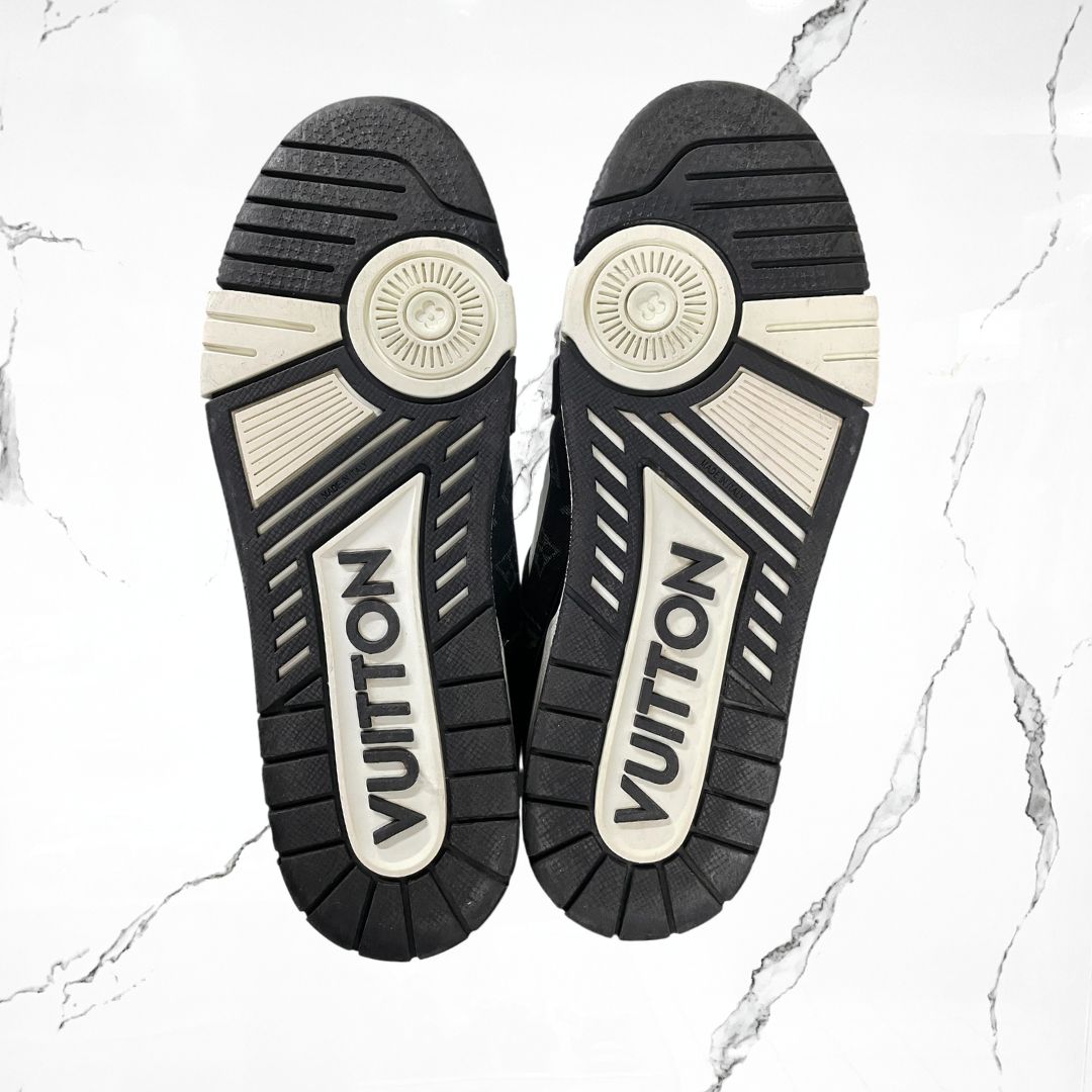 Louis Vuitton Trainer White Black Denim (De Uso) - Urban Utility