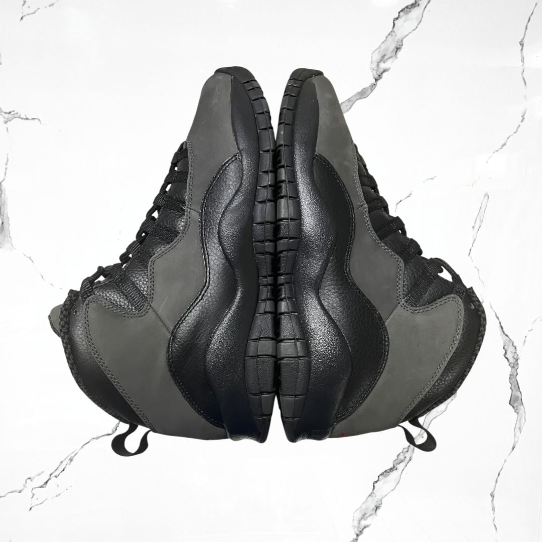 Jordan 10 Retro Shadow (2025) (De Uso) - Urban Utility