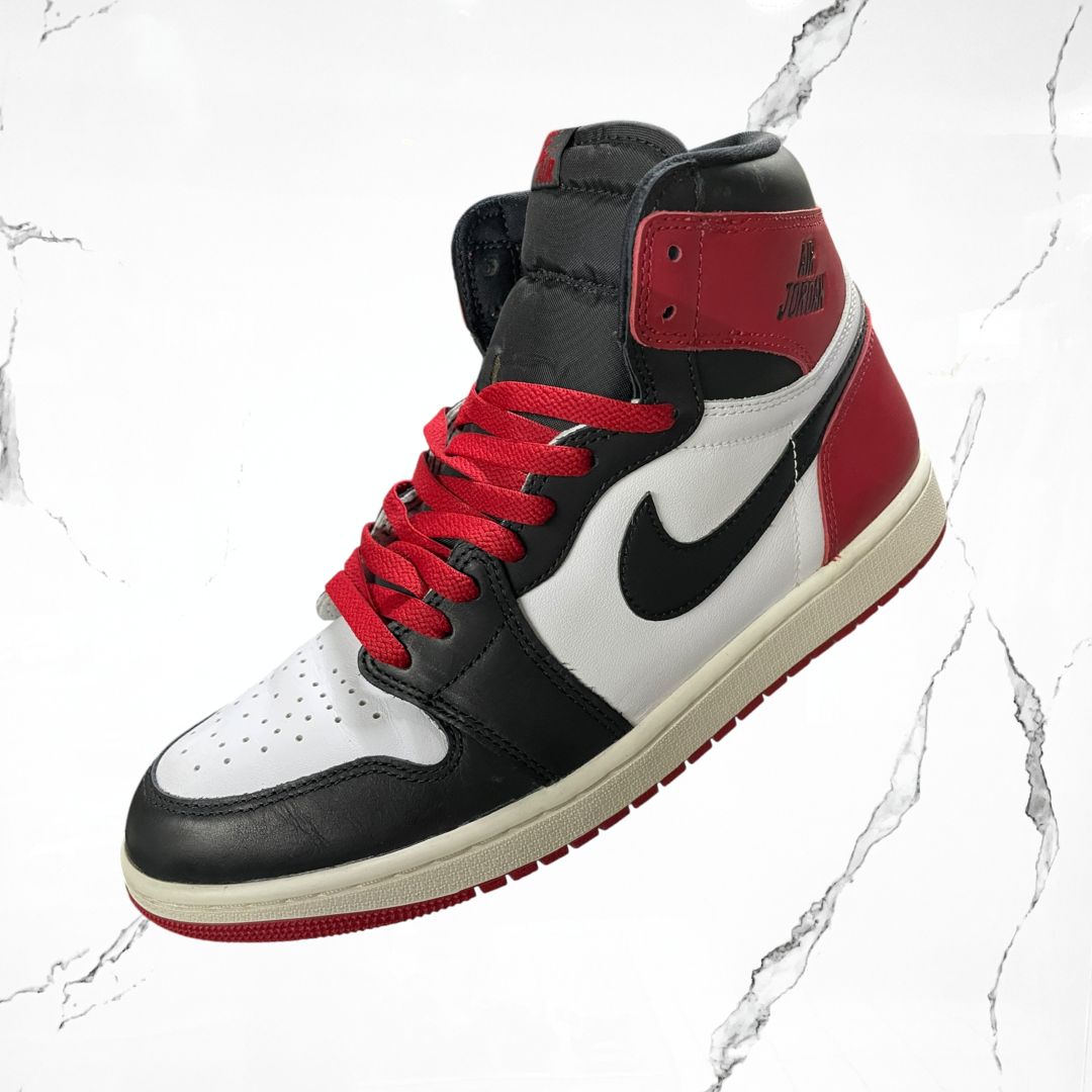 Jordan 1 High OG Black Toe Reimagined (De Uso)