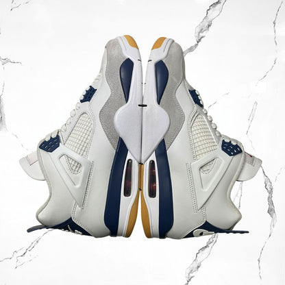 Jordan 4 Retro SB	Navy (De Uso)