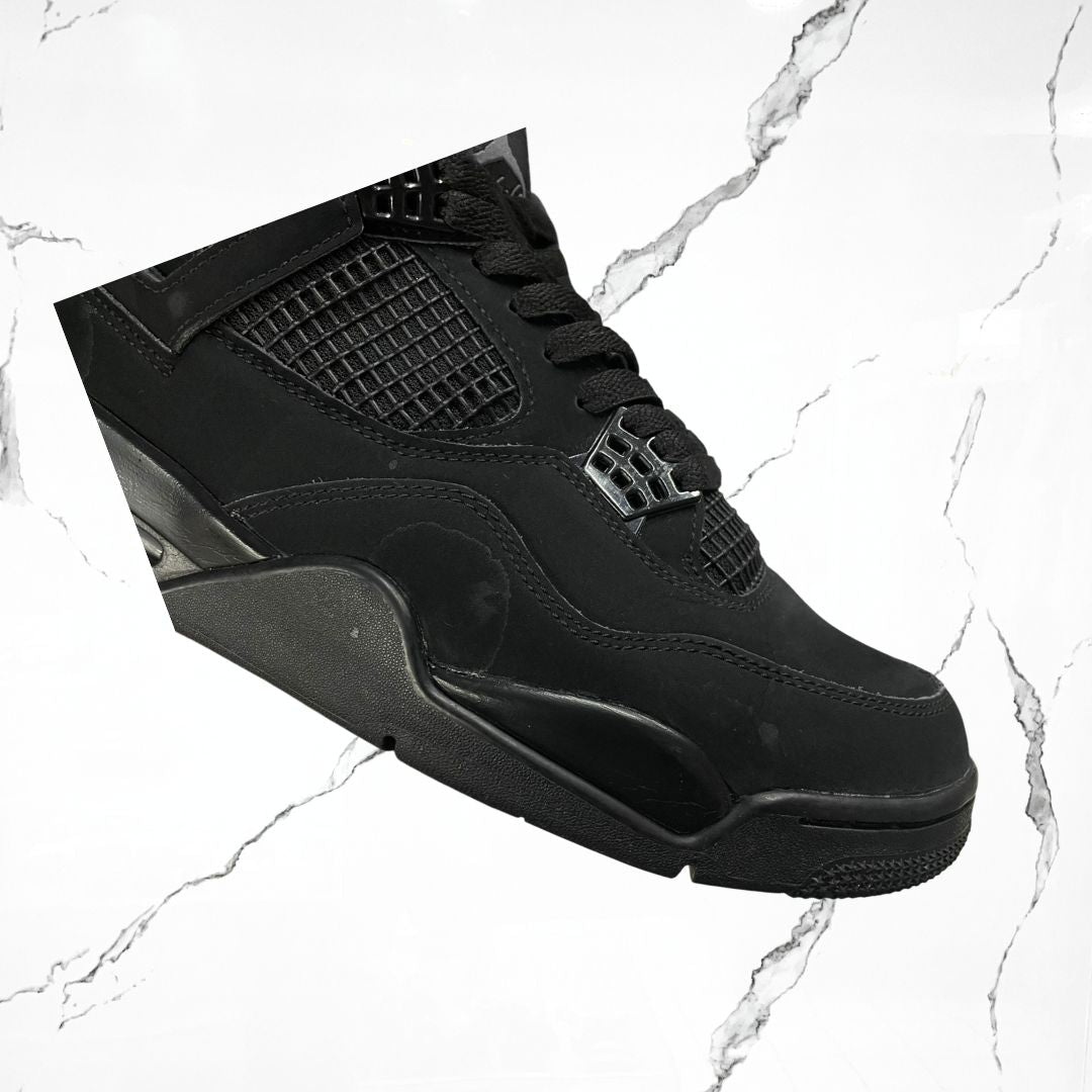 Jordan 4	Black Cat (2020) ( De Uso)