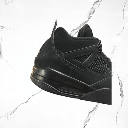 Jordan 4	Black Cat (2020) ( De Uso)