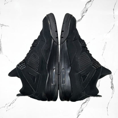Jordan 4	Black Cat (2020) ( De Uso)