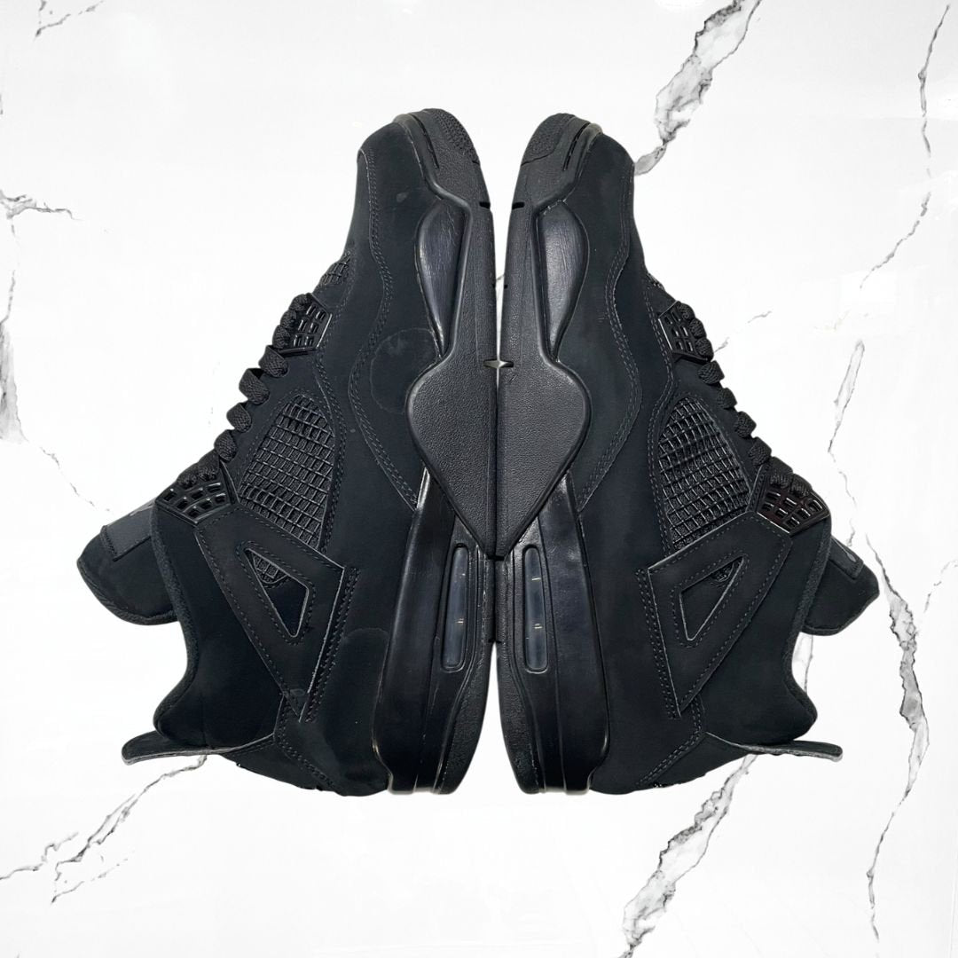 Jordan 4 Black Cat (2020) ( De Uso) - Urban Utility