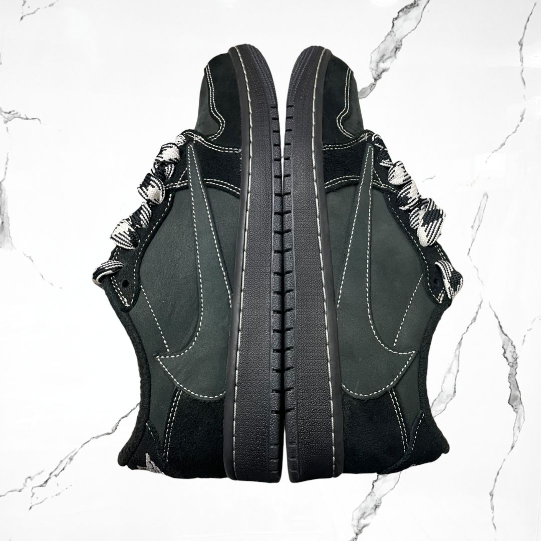 Jordan 1 Low OG Travis Scott Black Phantom (De Uso)