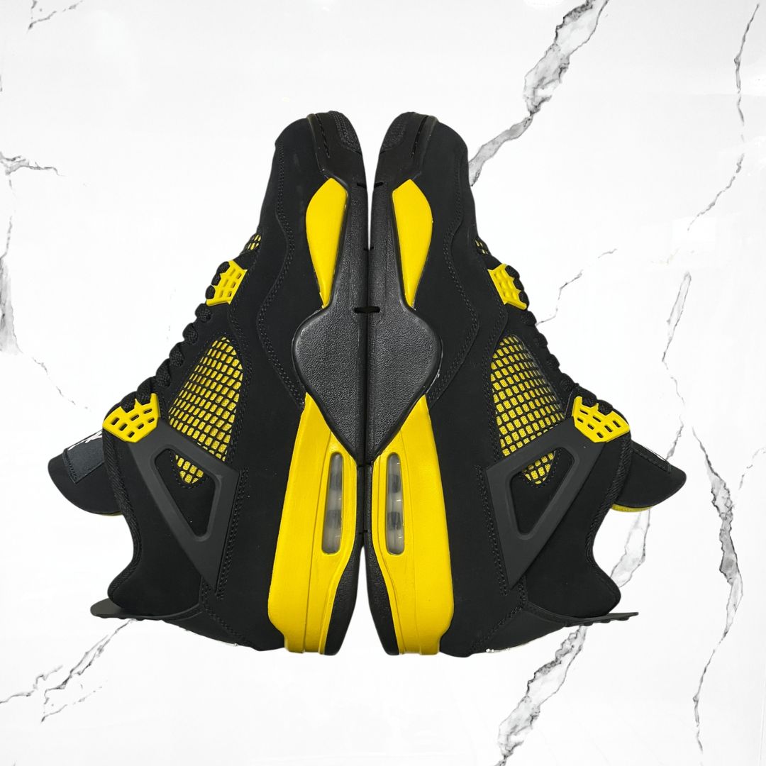 Jordan 4	Yellow Thunder (De Uso)