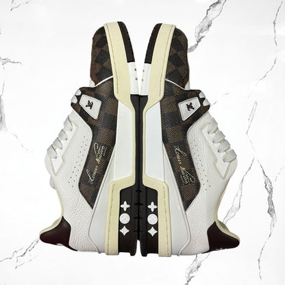 Louis Vuitton Trainer Mono Brown (De Uso)