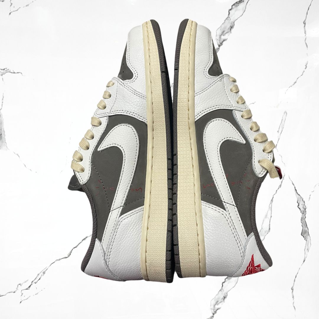 Jordan 1 Low OG Travis Scott Reverse Mocha (De Uso) - Urban Utility