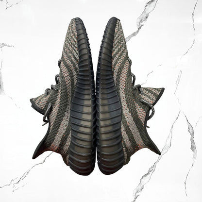 Adidas Yeezy Boost 350 V2 Carbon Beluga (De uso)