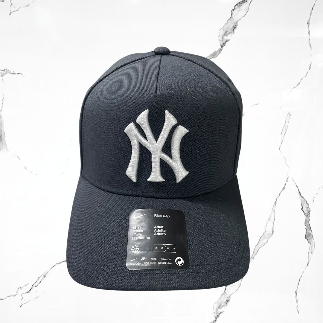 Kaws x Nike Club Structured AFRAME New York Yankees Navy Blue Cap